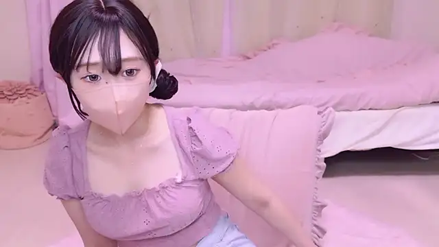 YURInya  online show from 17, 6, 2026