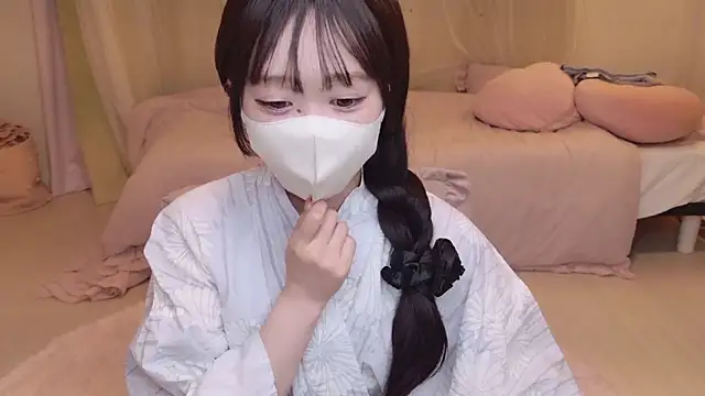 YURInya  online show from 7, 7, 2026