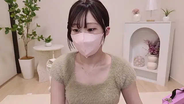 YURInya  online show from 25, 7, 2026