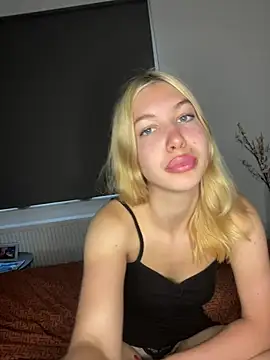 MilaaXOO online show from 14, 7, 2026