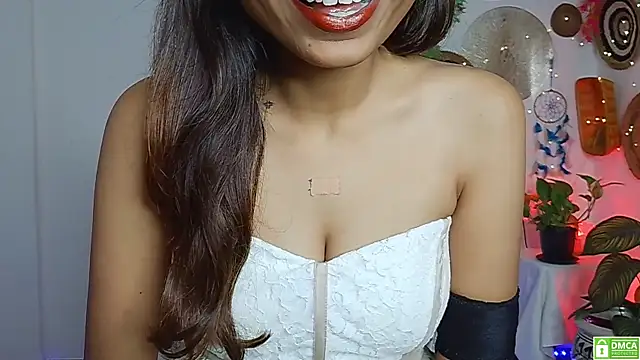 Yalinahotty online show from 22, 7, 2026