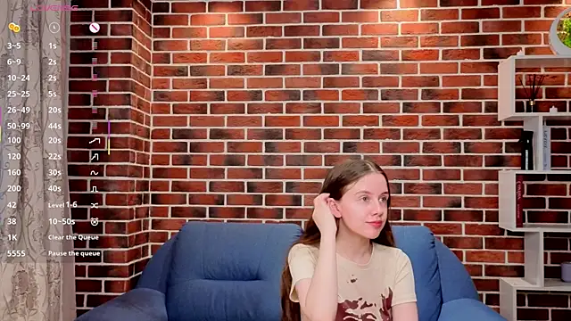 MyrtaMcclaney online show from 4, 6, 2026