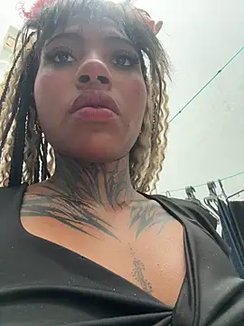 Zafiro fire online show from 28, 7, 2026