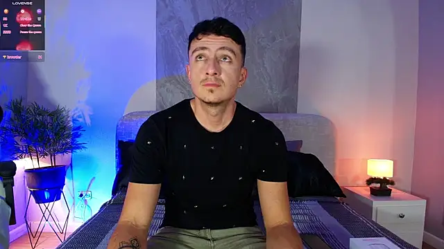 May Lyonheart online show from 23, 7, 2026