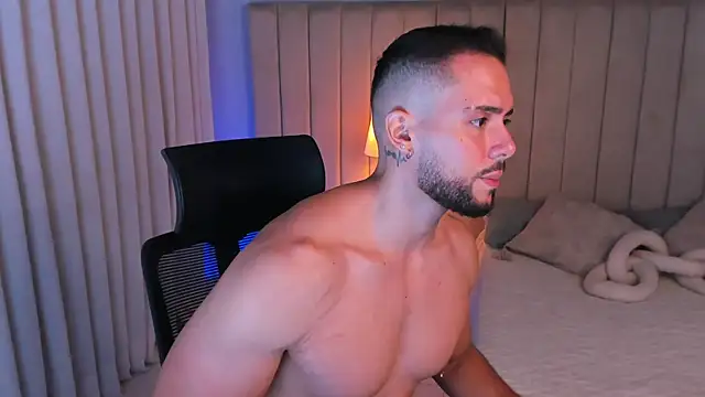 Snapshot of leo_king7 chatting on 30, 5, 2026 leo king7 online show from 30, 5, 2026