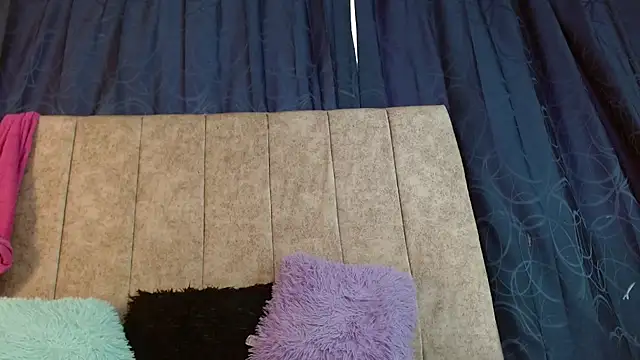 Anita slut Dirtyy online show from 6, 7, 2026