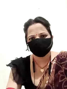 Snapshot of Karishma_bhabi3 chatting on 28, 5, 2026 Karishma bhabi3 online show from 28, 5, 2026