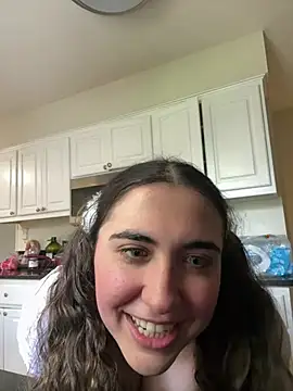 Snapshot of Young_GuliaLena chatting on 15, 6, 2026 Young GuliaLena online show from 15, 6, 2026