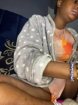 HotGarotinha online show from 7, 7, 2026