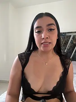 HaileyBieber  online show from 7, 6, 2026