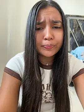 HaileyBieber  online show from 15, 7, 2026