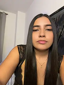 HaileyBieber  online show from 23, 7, 2026