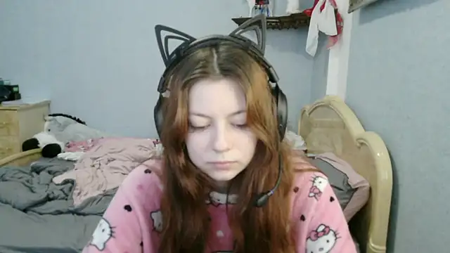 AlessiaViolet online show from 4, 6, 2026