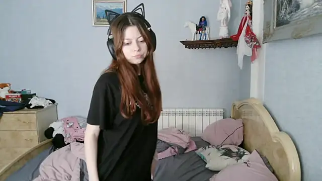AlessiaViolet online show from 11, 6, 2026
