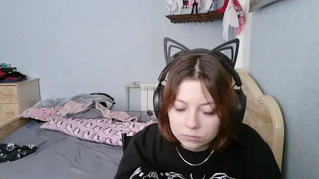 AlessiaViolet online show from 3, 7, 2026