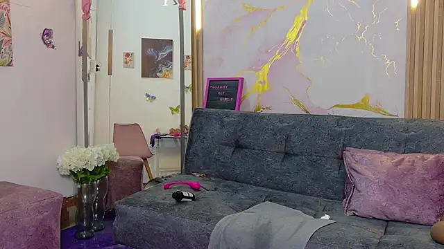 Luxury altgirl online show from 8, 6, 2026