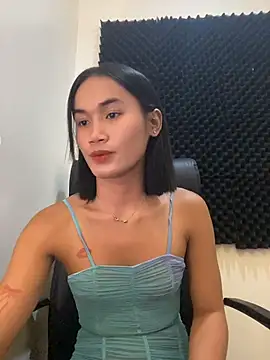 Snapshot of bigcock_janine chatting on 27, 6, 2026 bigcock janine online show from 27, 6, 2026