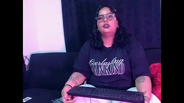 Scarlethh ss online show from 2, 6, 2026