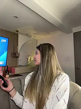 emilyvex online show from 18, 6, 2026