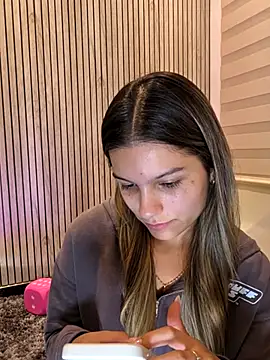 emilyvex online show from 20, 7, 2026