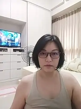 becca201 online show from 25, 7, 2026