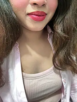 Yours riya11 online show from 5, 7, 2026