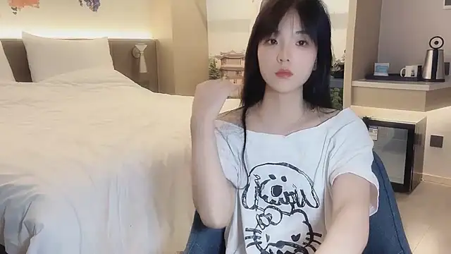 Louise-3 online show from 22, 7, 2026