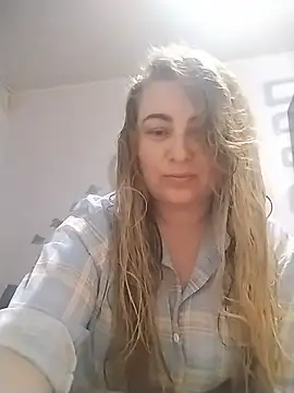 AngelWhite008 online show from 15, 6, 2026