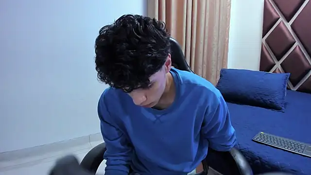Ithan Hott online show from 26, 7, 2026