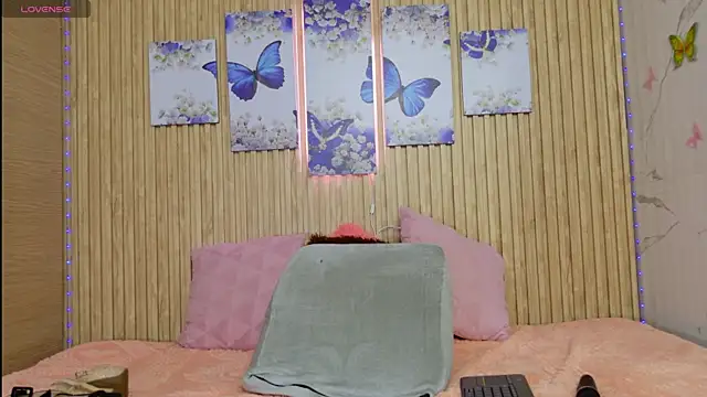 Snapshot of Moonceleste chatting on 22, 6, 2026 Moonceleste online show from 22, 6, 2026