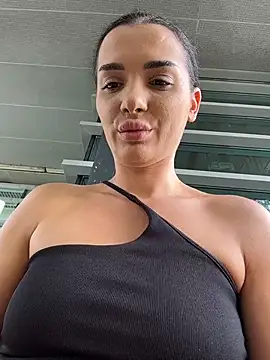 chloenyx online show from 23, 7, 2026