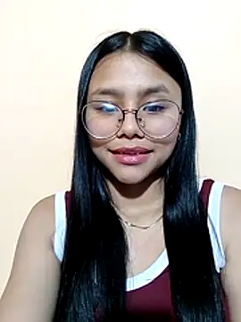 Sofielovee-01 online show from 25, 7, 2026