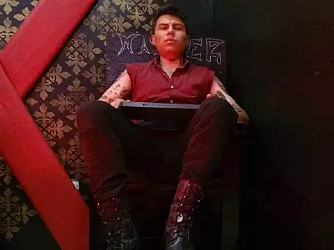 AquilesTaylor online show from 23, 7, 2026