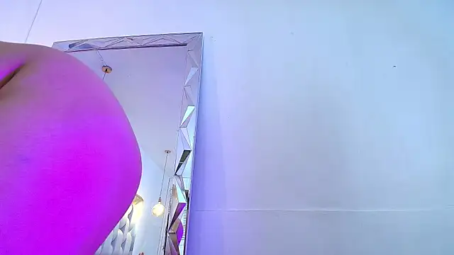 LizzyRaven online show from 28, 7, 2026