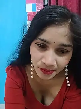 Naughty Kiara  online show from 15, 6, 2026