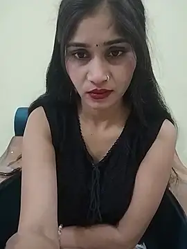 Naughty Kiara  online show from 26, 7, 2026