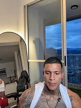 JhonDenis online show from 9, 7, 2026