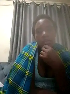 Snapshot of Creamymom4 chatting on 30, 5, 2026 Creamymom4 online show from 30, 5, 2026