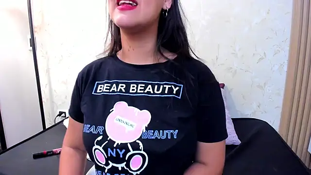 amberhanks online show from 28, 7, 2026