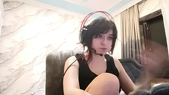 bunnyhoneylovehands online show from 28, 7, 2026