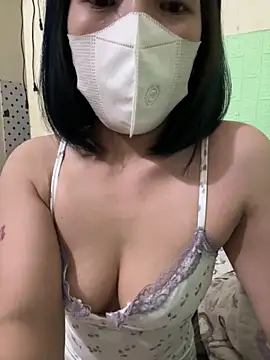 Miulee11 online show from 8, 6, 2026