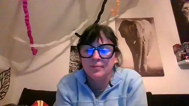 sexujuly88 online show from 23, 4, 2026