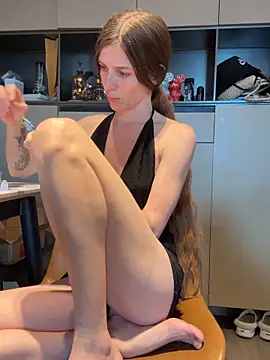 MissAndKiss online show from 13, 6, 2026