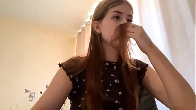 Kitty M0rphes online show from 22, 7, 2026