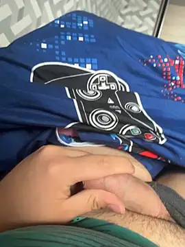boygaygrudz18 online show from 3, 7, 2026