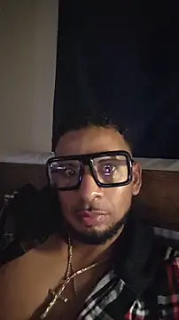 Snapshot of BigBlackMagicStic chatting on 10, 7, 2026 BigBlackMagicStic online show from 10, 7, 2026