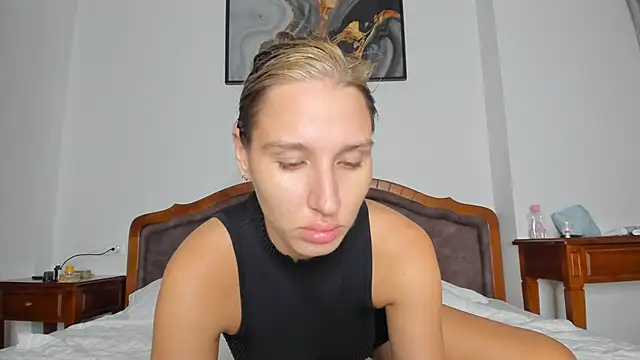 SofiClimbing online show from 11, 10, 2025