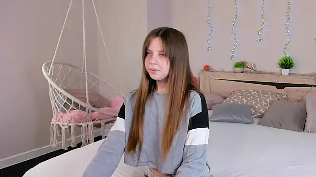 Violeta Paul online show from 25, 6, 2026