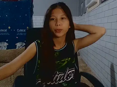 Freshxxcherryxoxo online show from 4, 6, 2026