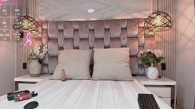 GabyEvanss online show from 24, 7, 2026